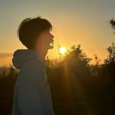 郝依霜